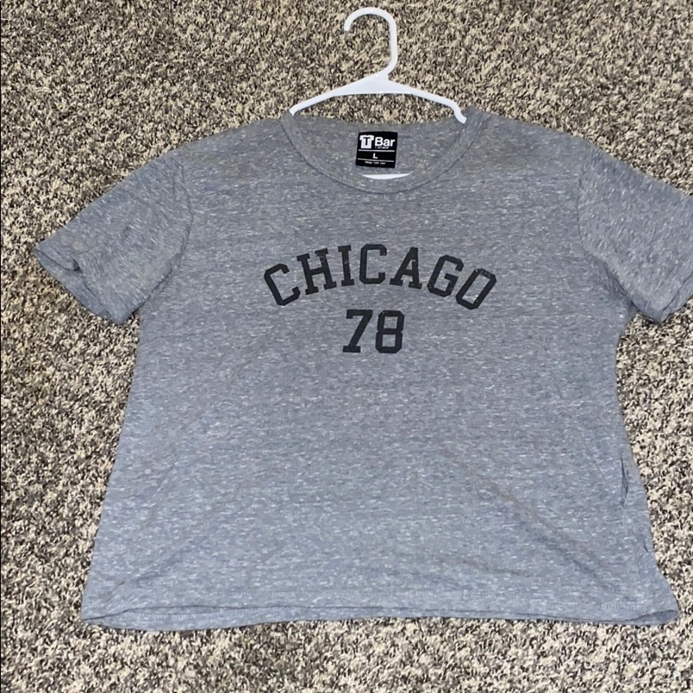 Grey tshirt